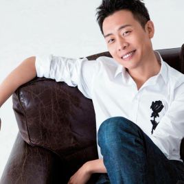 汤镇业的英文名